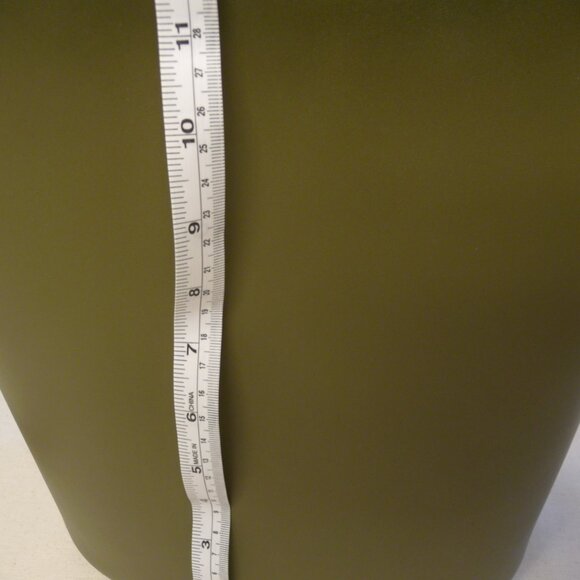 Coach Dakota Bucket Bag - Army Green NWT - Picture 14 of 15